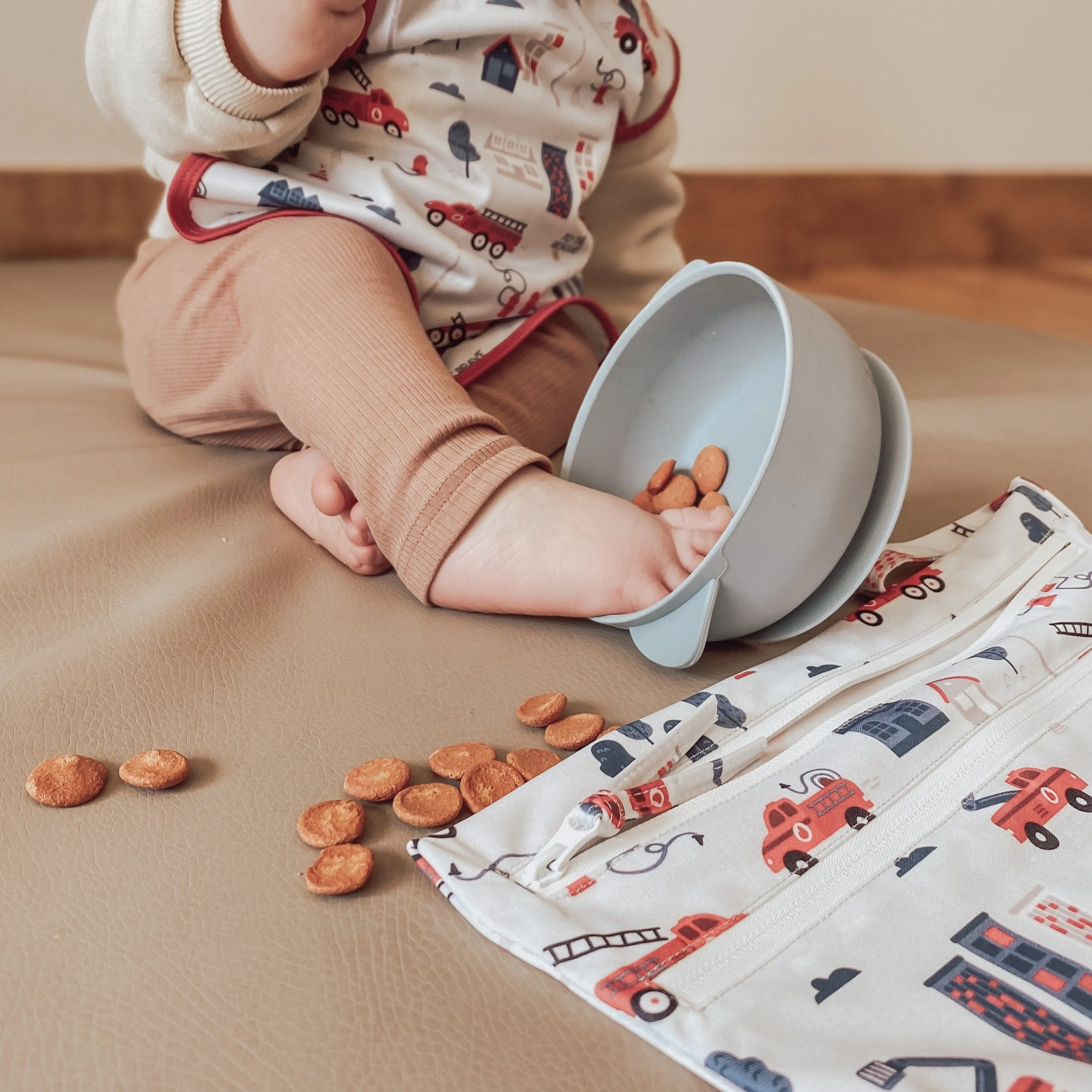 Be Brave - Firefighter - Waterproof Wet Bag (for Mealtime, On-the-go, And More!) Sale Babykids_Bapron-Baby