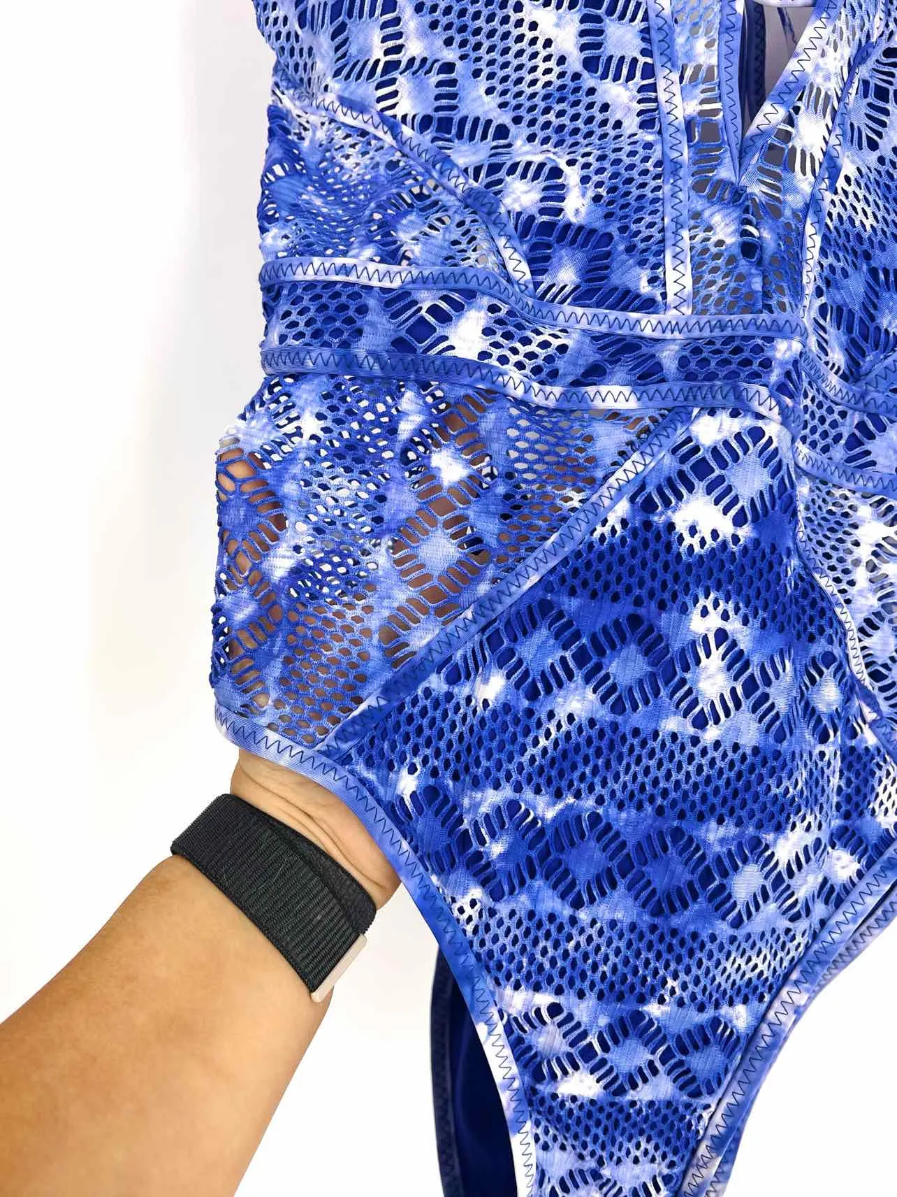 Becca Size L Blue/White Print Mesh NEW Swimwear Swimsuit