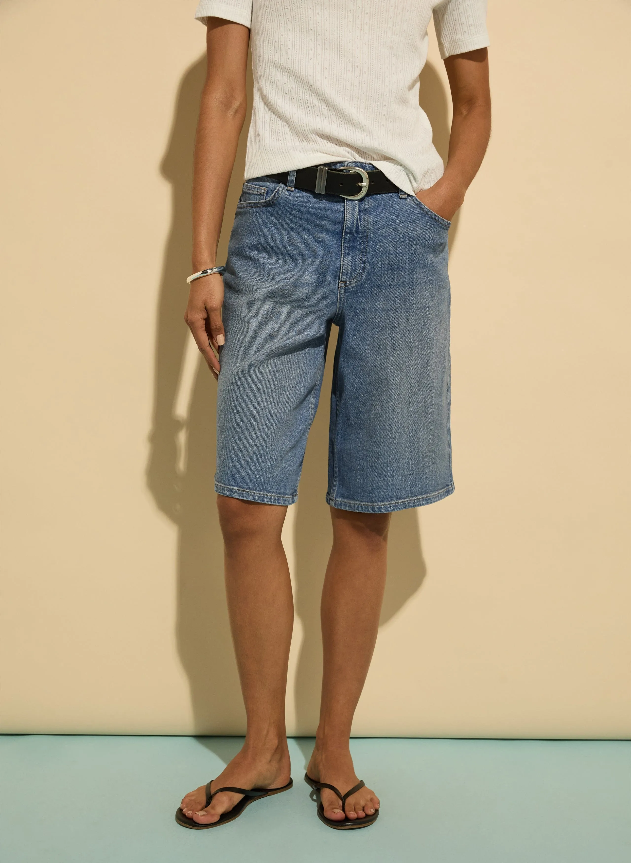 Britney Organic Cotton Stretch Denim Shorts | Light Indigo