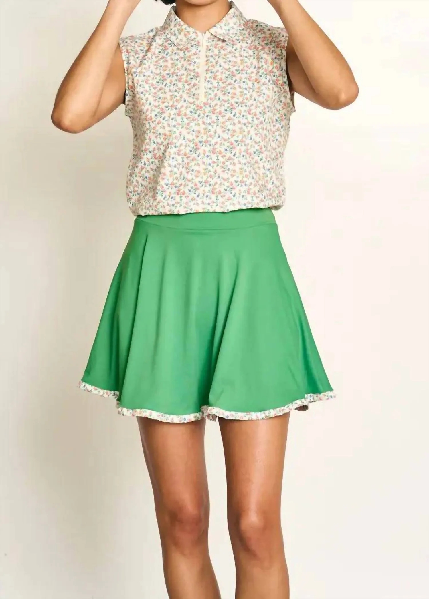 Cart Sleeveless Top In Floral