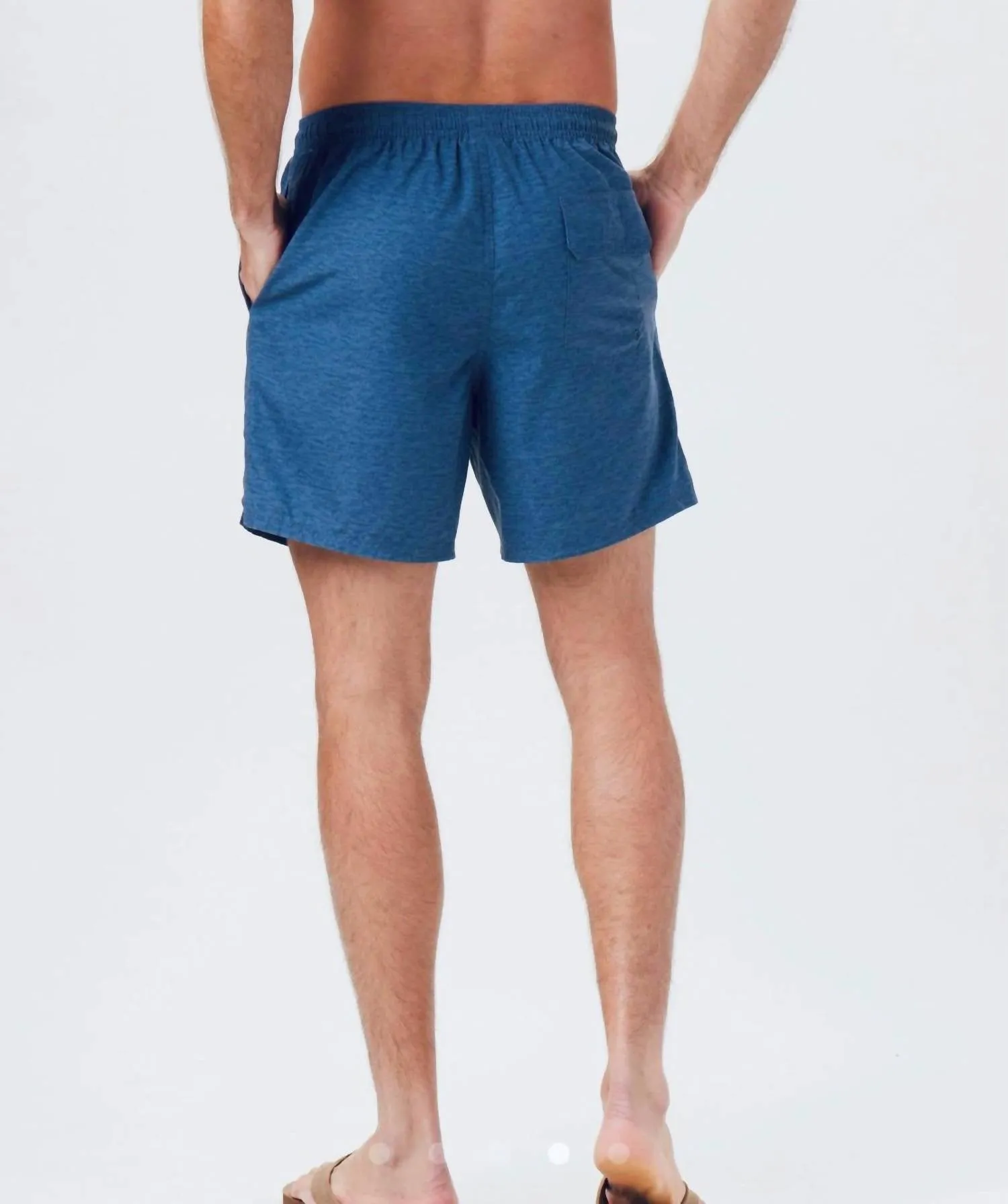 Hybrid Short In Mineral Blue