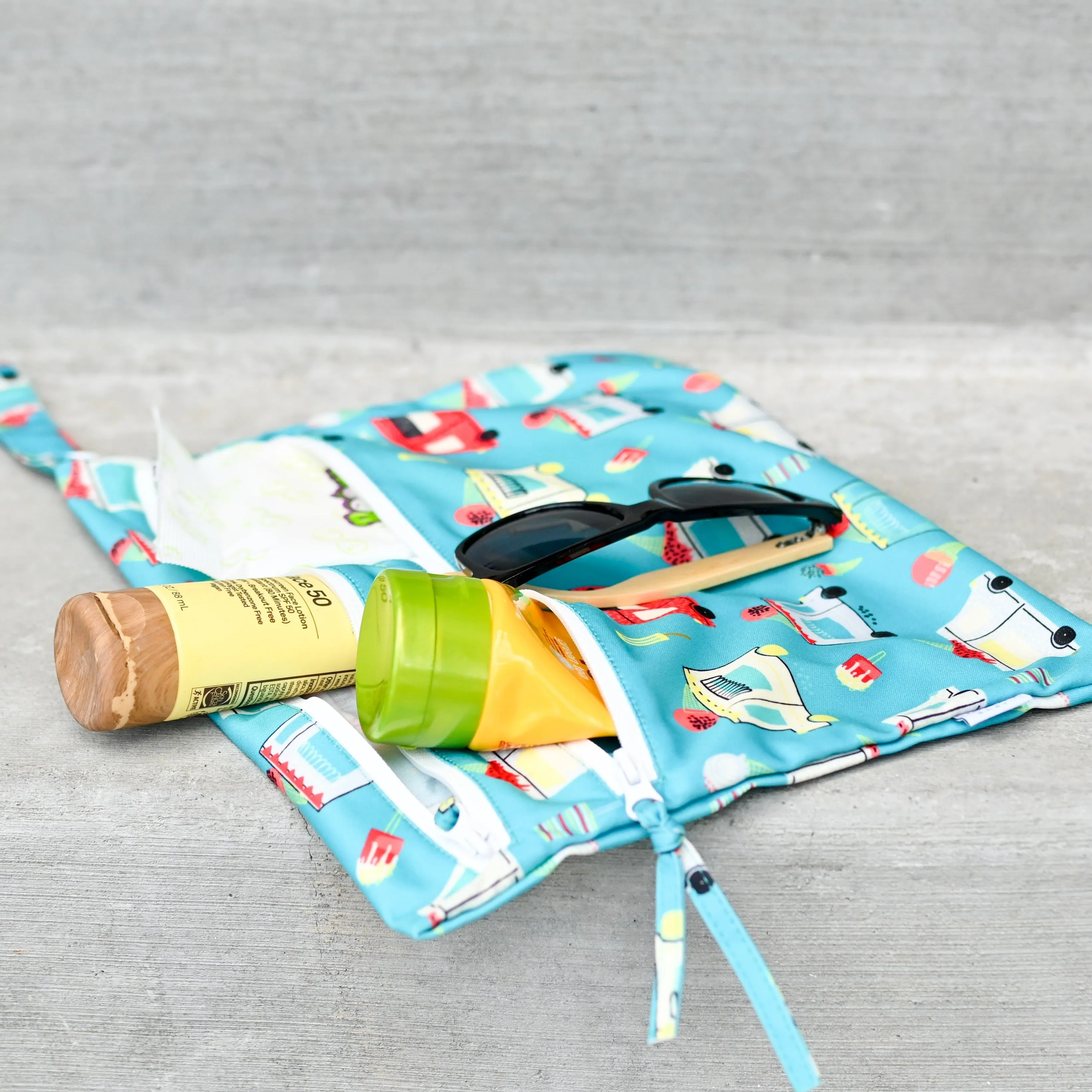 Ice Cream Truck - Waterproof Wet Bag (for Mealtime, On-the-go, And More!) Babykids_Bapron-Baby