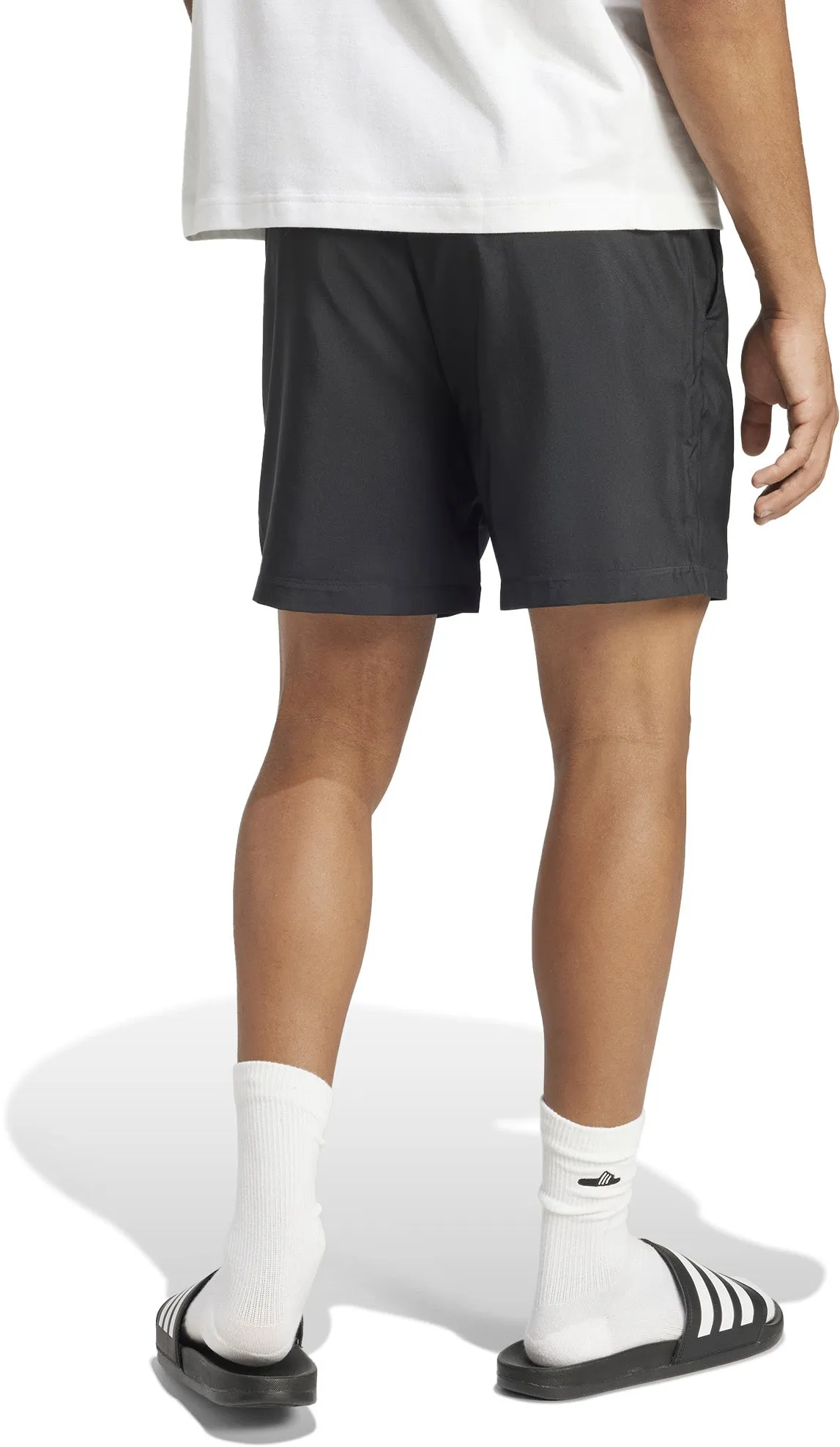 Men's Essentials Small Logo Chelsea Shorts