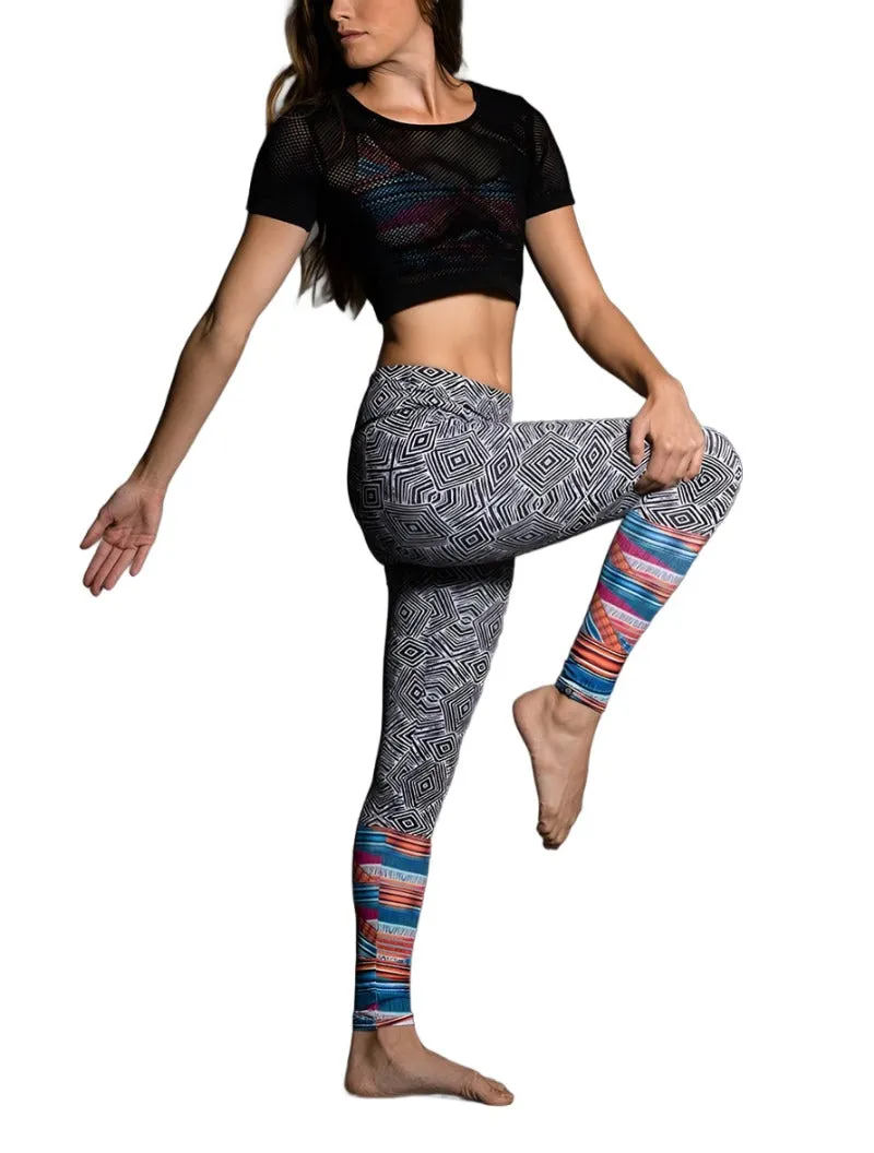 Onzie Hot Yoga Seamless Mesh Crop Top 3013 Black