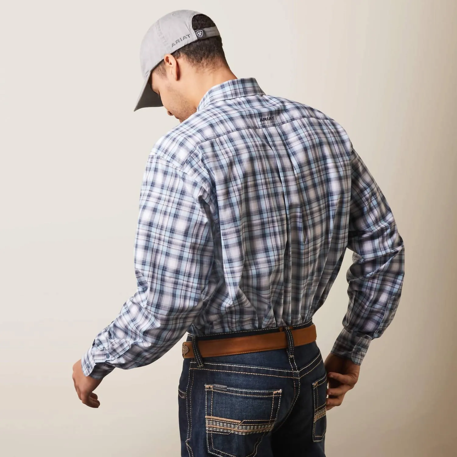 Pro Series Norbert Classic Fit Shirt In White/navy