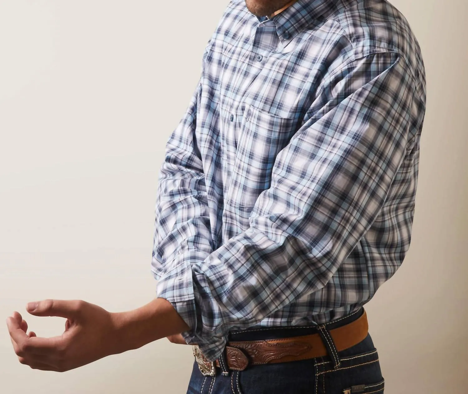 Pro Series Norbert Classic Fit Shirt In White/navy