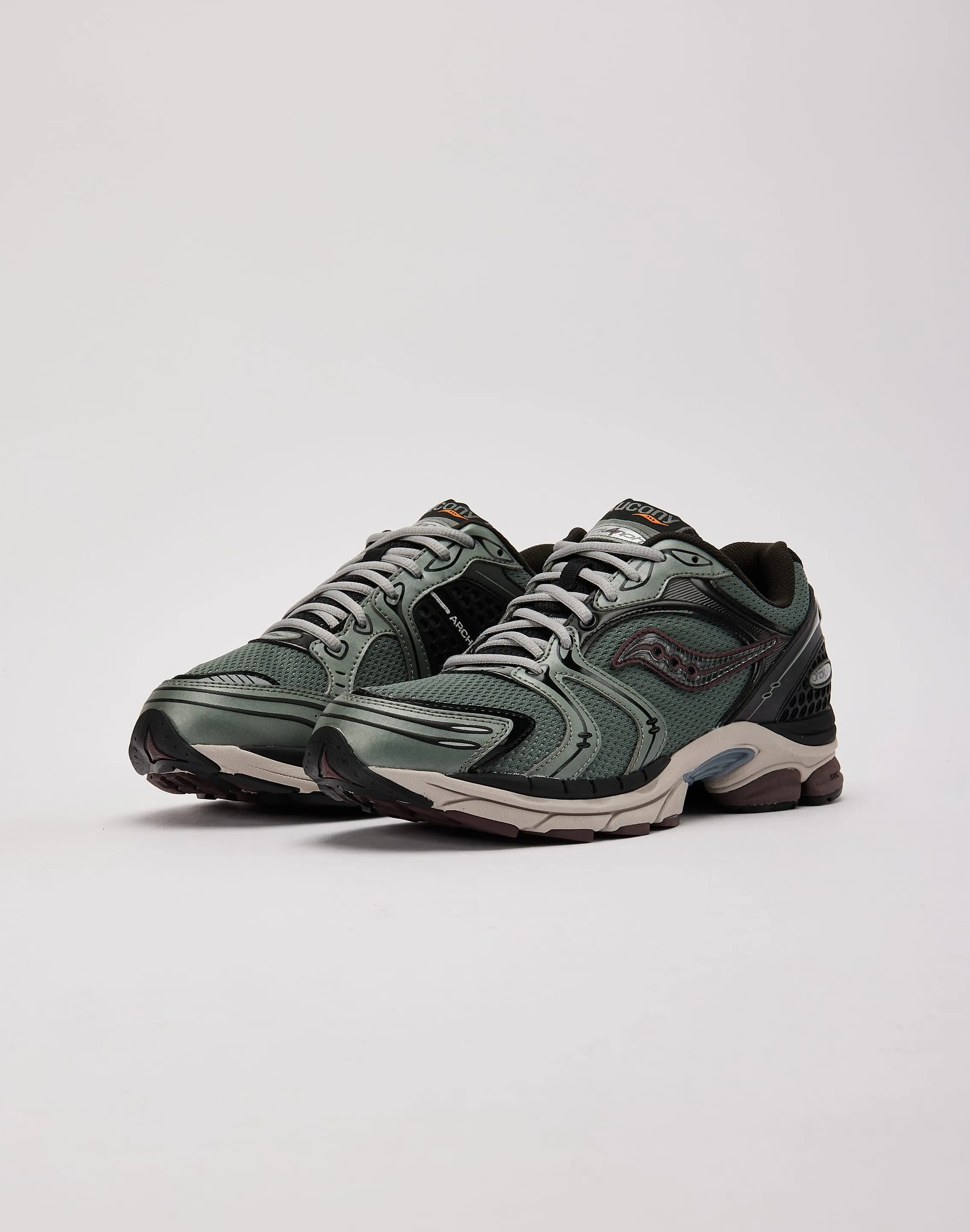 Saucony ProGrid Triumph 4
