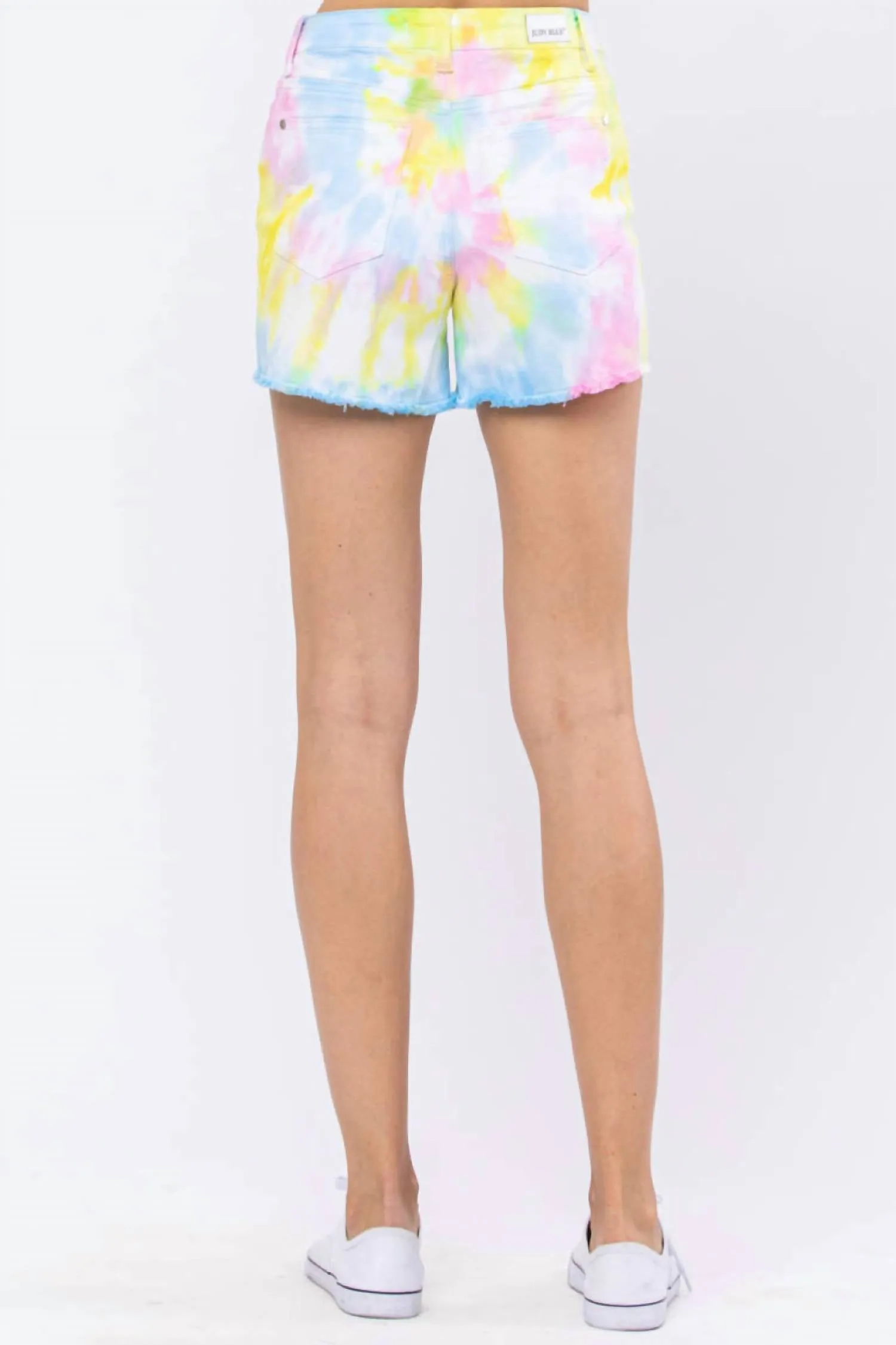 Swirl Tie Dye Short In Multi