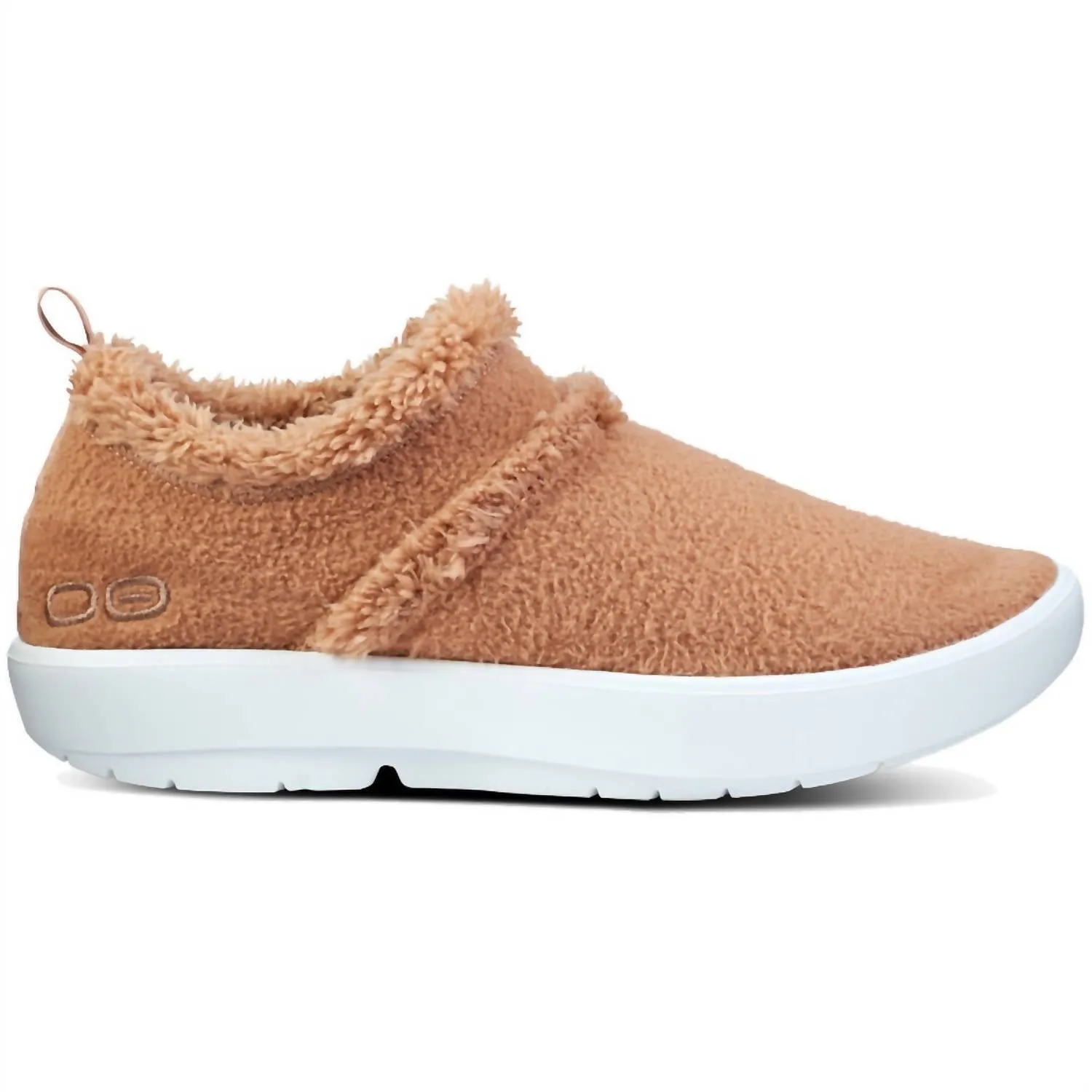 Women's Oocoozie Low Shoes In White/chestnut